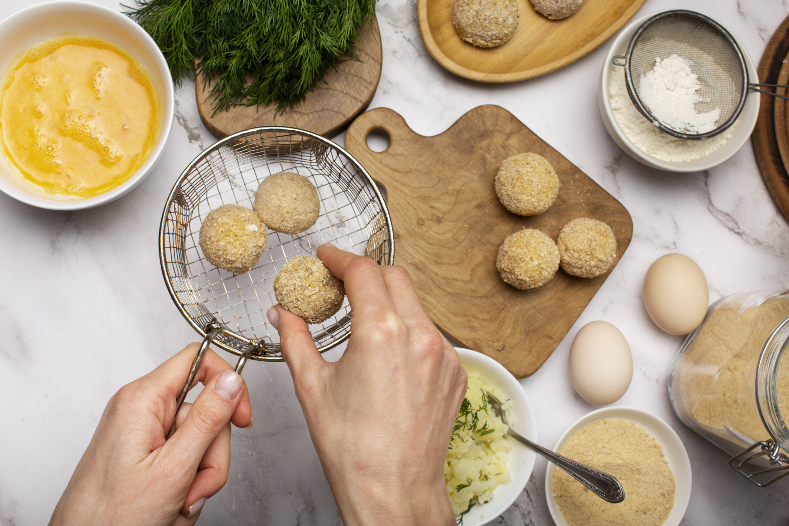 The Ultimate Cheese Ball Recipe: A Creamy, Flavor-Packed Party Favorite
