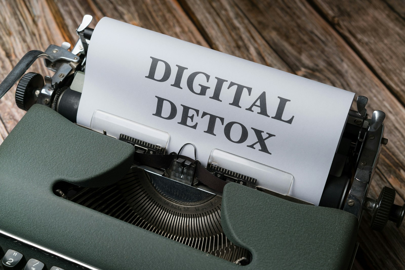 What Is a Digital Detox and Why Does It Matter